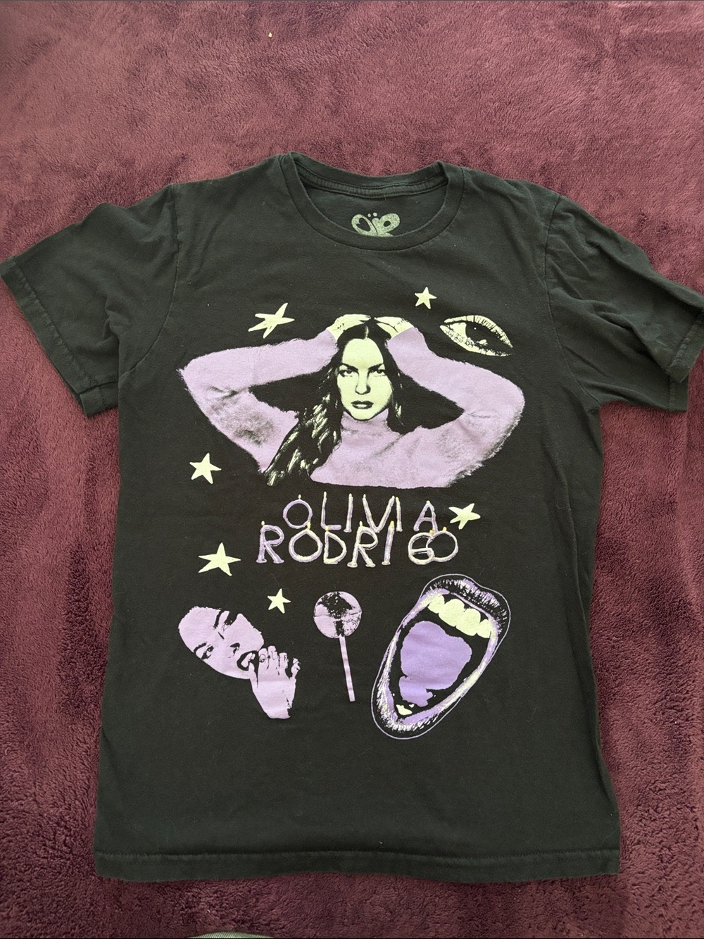 Olivia Rodrigo Black Tshirt - adult xs